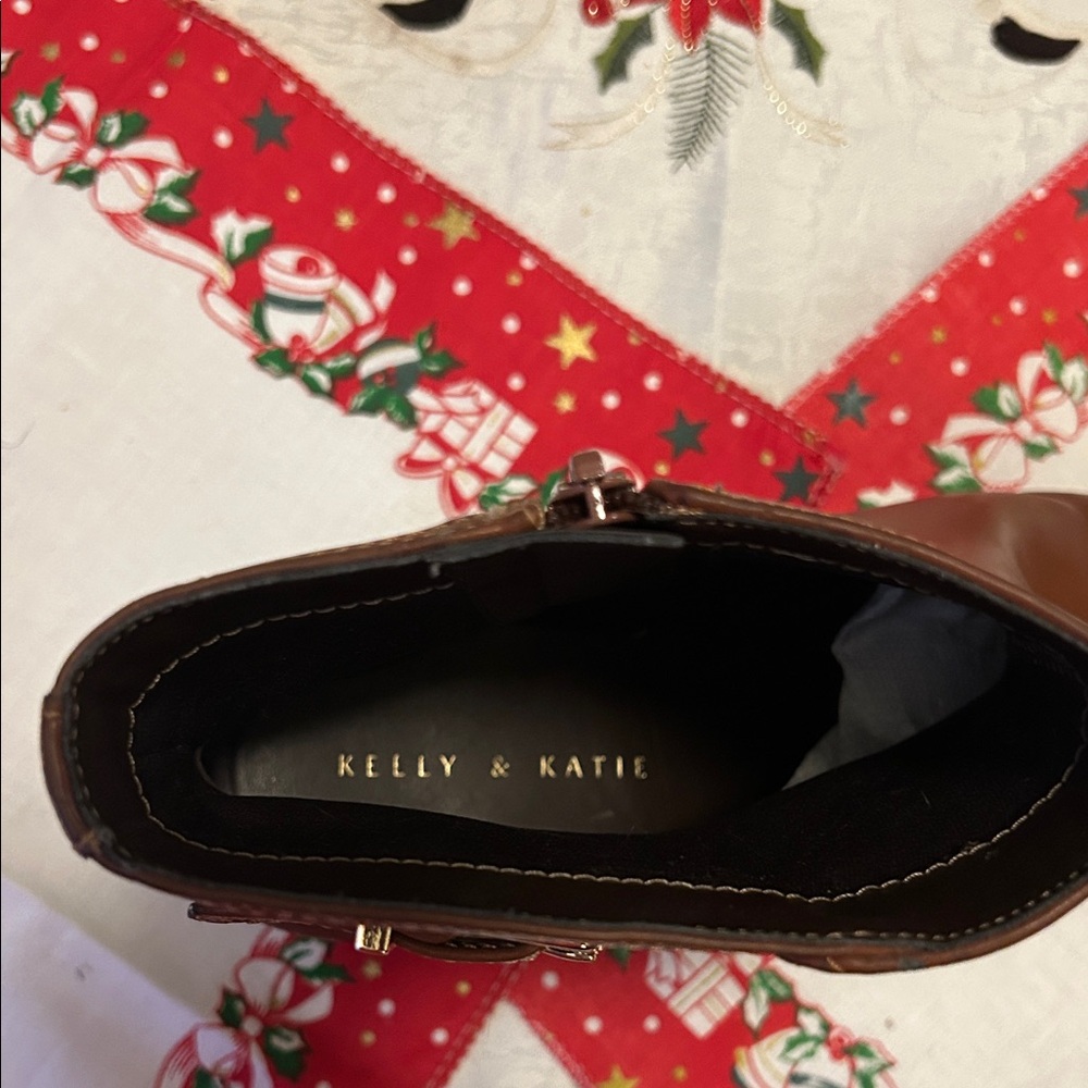 Kelly & Katie Brown Ankle Booties - Picture 3 of 3